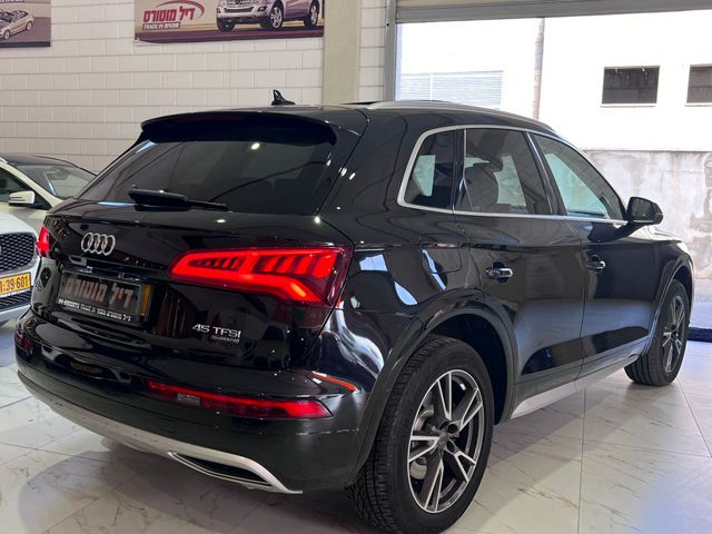 אאודי Q5