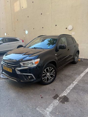 מיצובישי ASX
