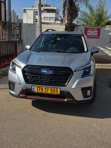 סובארו פורסטר