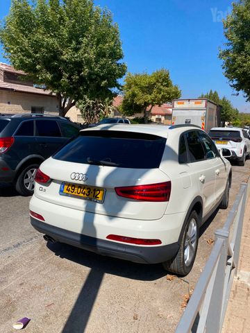 אאודי Q3