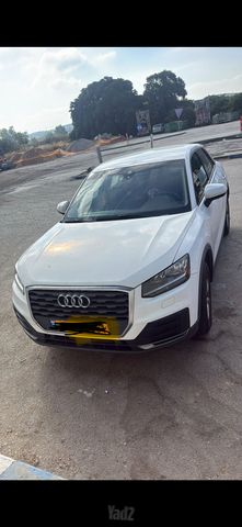 אאודי Q2