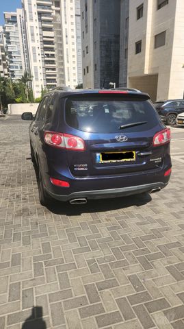 יונדאי סנטה פה