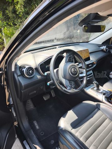 אם ג'י EHS PHEV