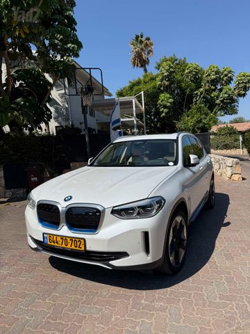 מודעת רכב ב מ וו iX3