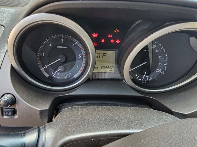 טויוטה לנד קרוזר