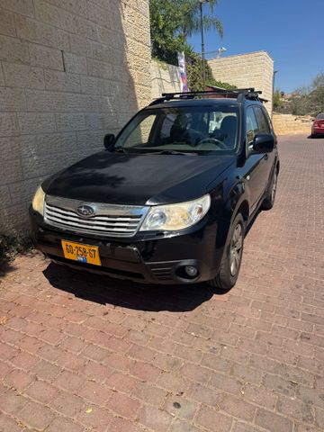 סובארו פורסטר