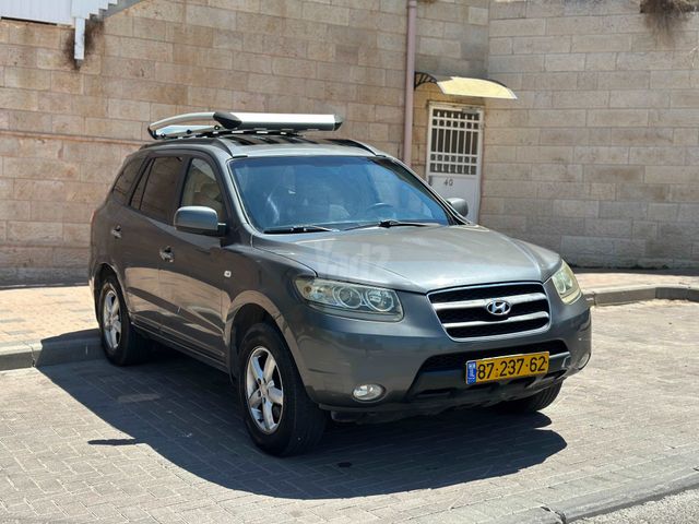 יונדאי סנטה פה