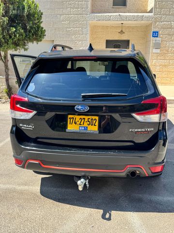 סובארו פורסטר