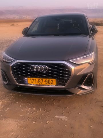 אאודי Q3