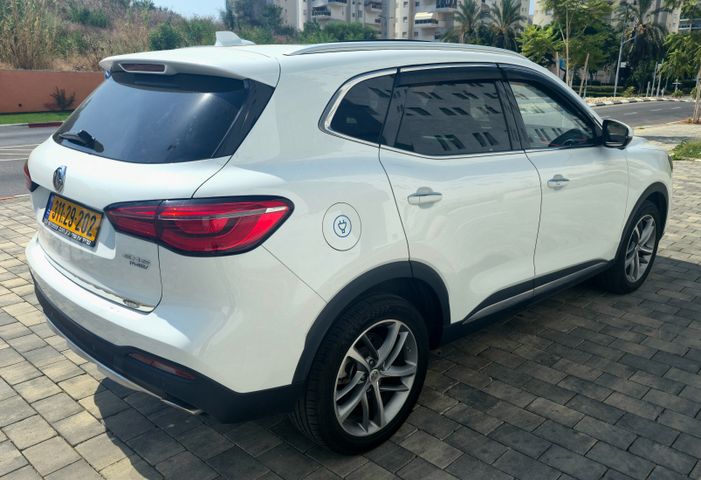 אם ג'י EHS PHEV