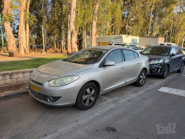 רנו פלואנס