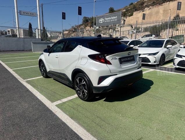 טויוטה C-HR