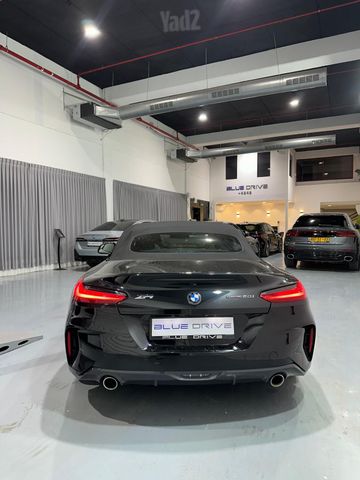 ב מ וו Z4