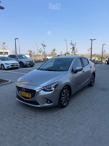 מודעת רכב מאזדה 2 2