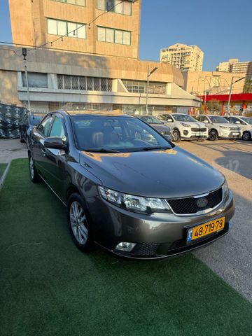 מודעת רכב קיה פורטה