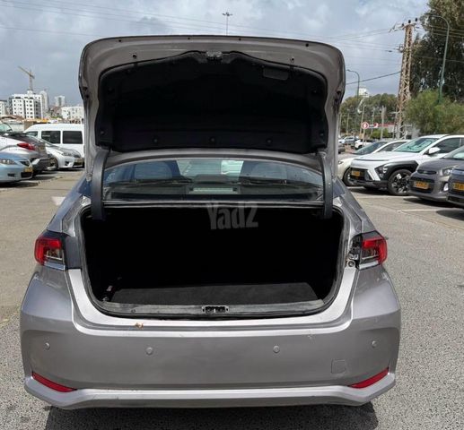 מודעת רכב טויוטה קורולה 2