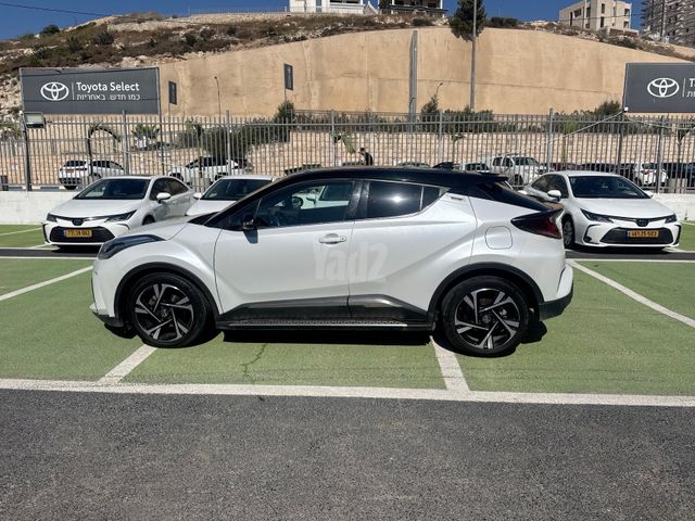 טויוטה C-HR