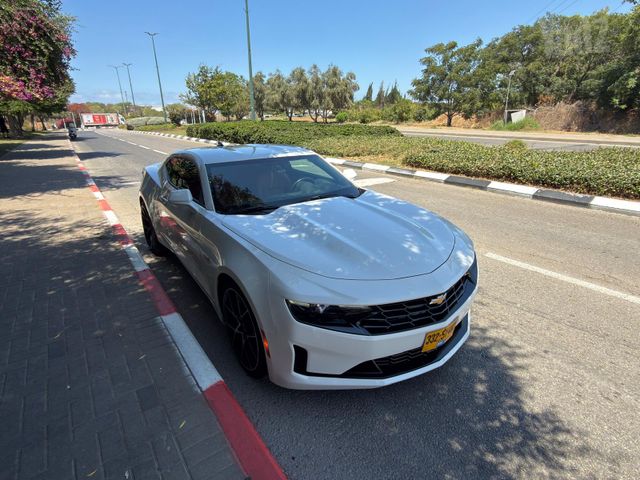 שברולט קאמארו