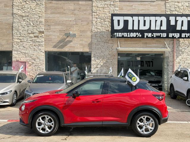 ניסאן ג'וק