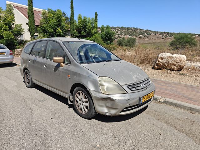 הונדה סטרים