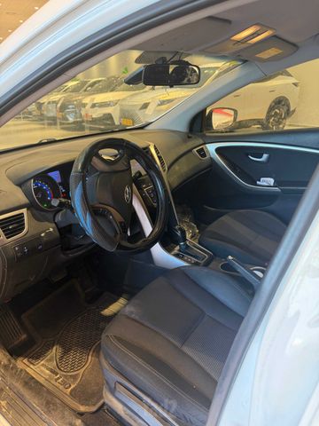 יונדאי i30