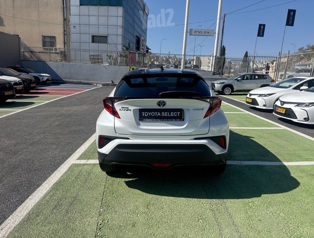 טויוטה C-HR