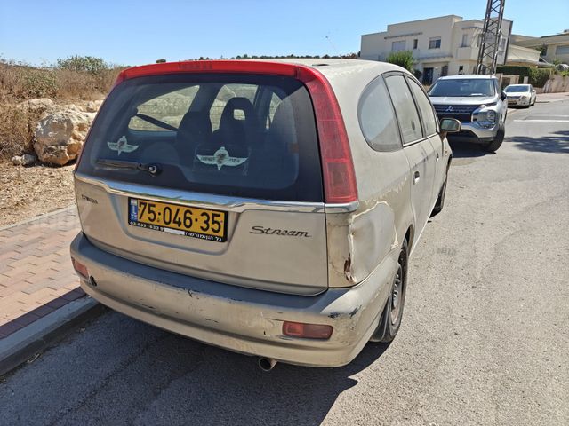 הונדה סטרים