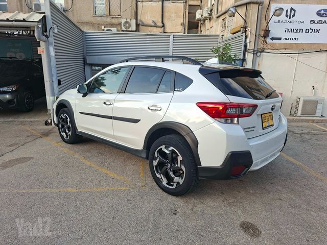 סובארו XV
