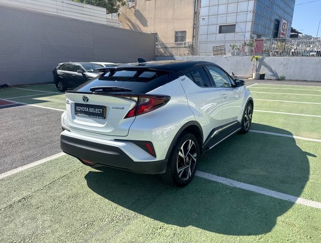 טויוטה C-HR