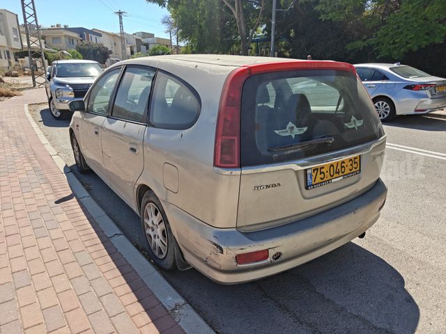 הונדה סטרים