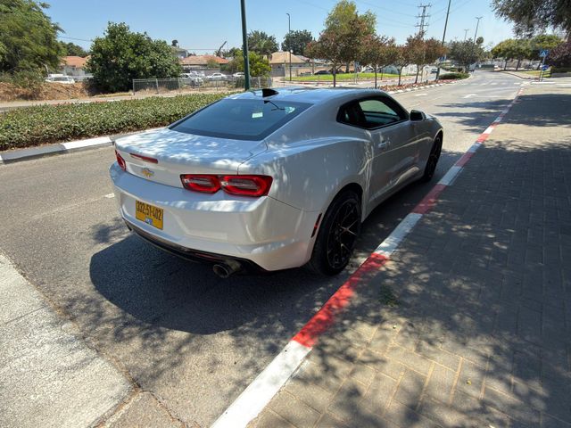 שברולט קאמארו