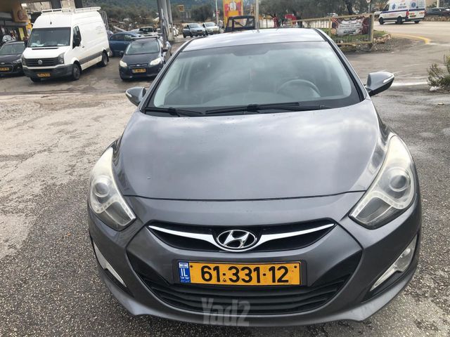 יונדאי i40