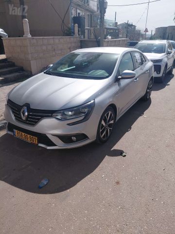 רנו מגאן