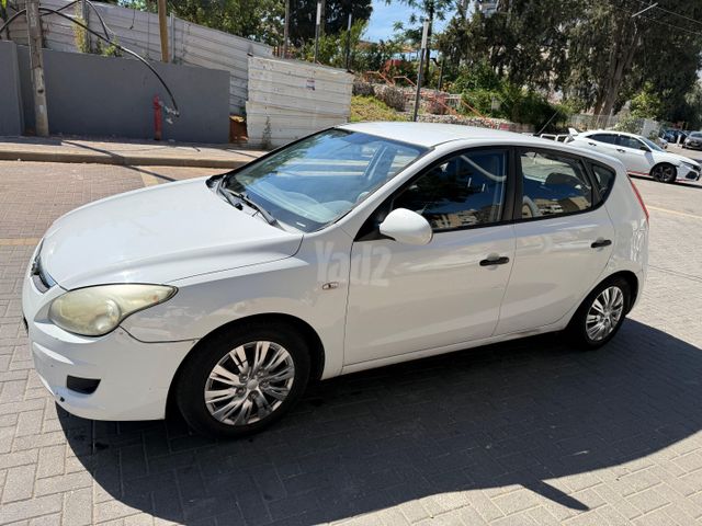 מודעת רכב יונדאי i30