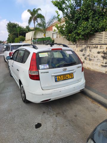 יונדאי i30