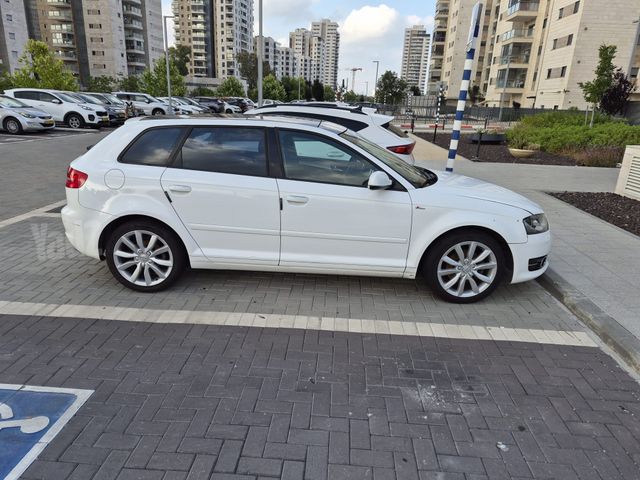 אאודי A3