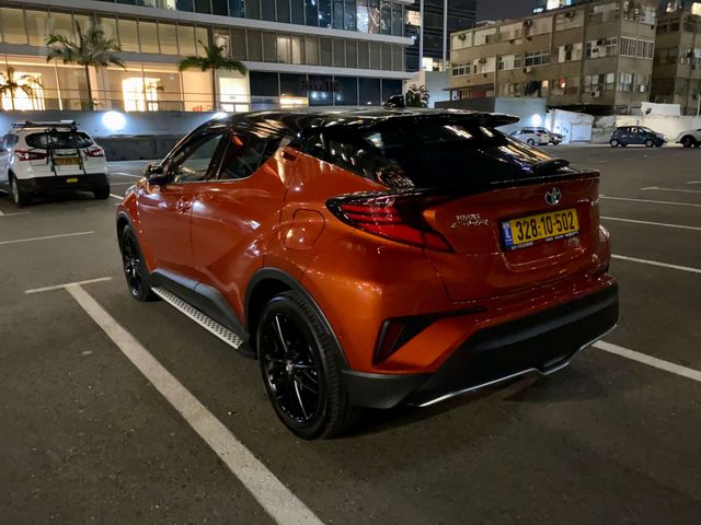טויוטה C-HR