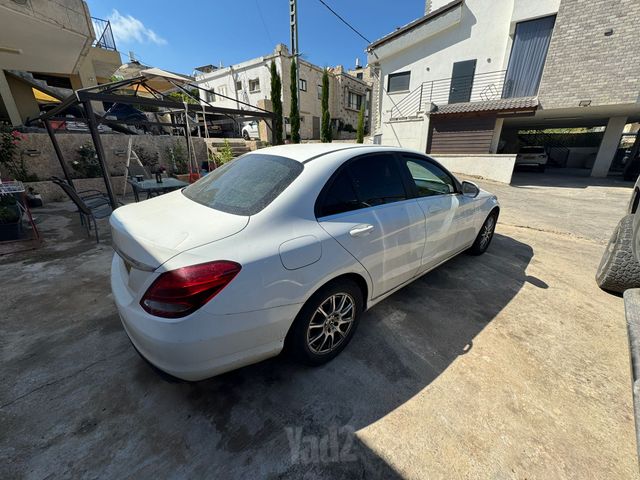 מרצדס-בנץ C-class