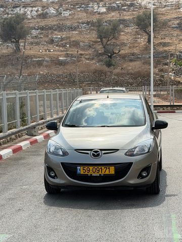 מאזדה 2