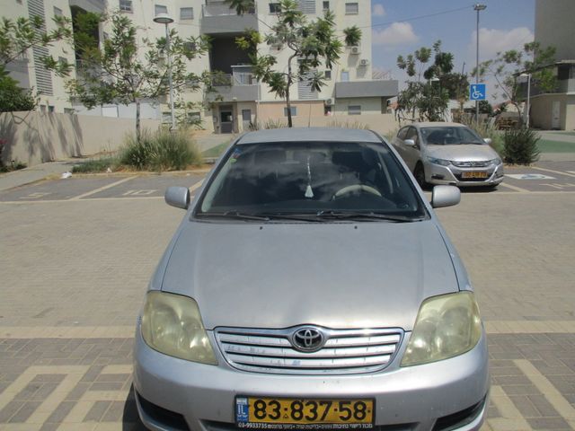 מודעת רכב טויוטה קורולה