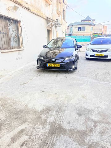 טויוטה קורולה