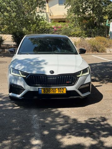 סקודה אוקטביה