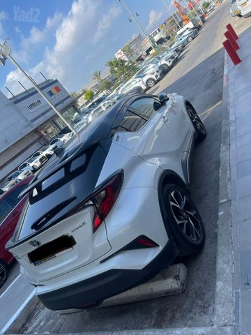 טויוטה C-HR