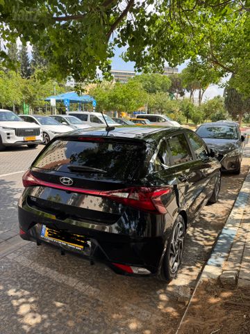 יונדאי i20