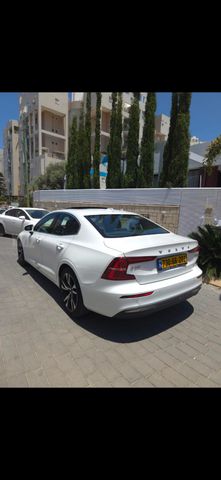 וולוו S60