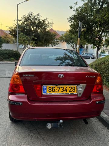 סוזוקי ליאנה