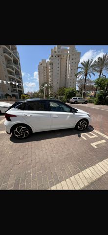 יונדאי i20