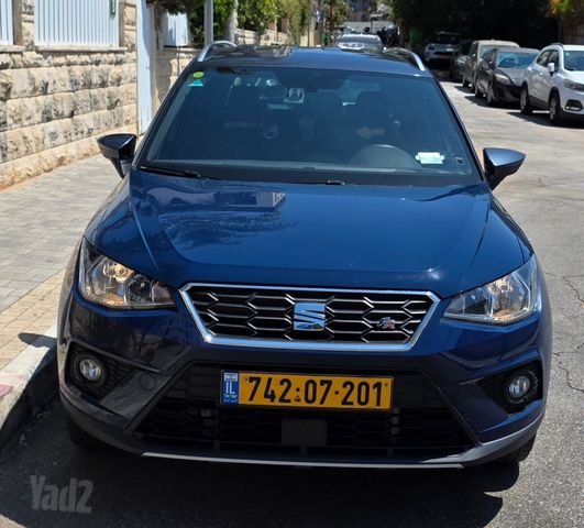 סיאט ארונה