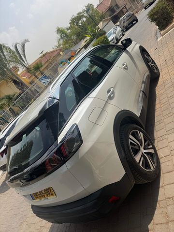 מודעת רכב פיג'ו 3008