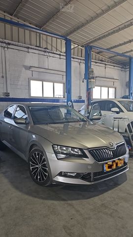 מודעת רכב סקודה סופרב